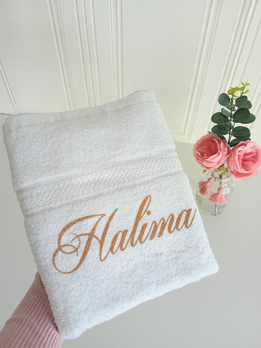 Serviette de bain blanche simple